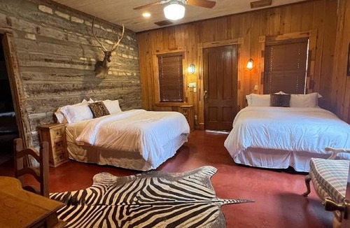 Mountain Home Cabin | Y.O. Ranch Headquarters