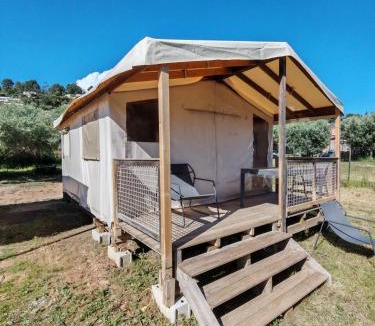 Ollioules Other | Yachting lodge 83