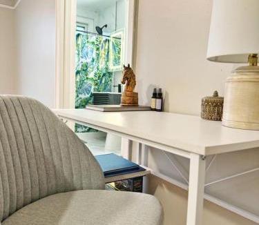 Dwight Apartment | Yale Casa Verde Studio