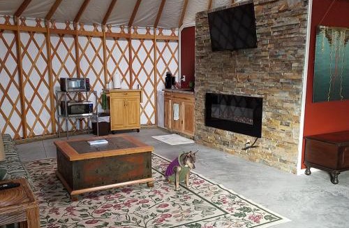 Town of Varick Bed & Breakfast | Yale Manor B&B & Yurt Glamping