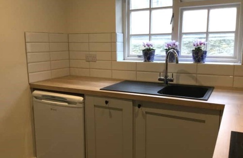 Sherborne Cottage | Yard House Cottage 1