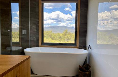 Yarra Junction House | Yarra Valley Country Escape