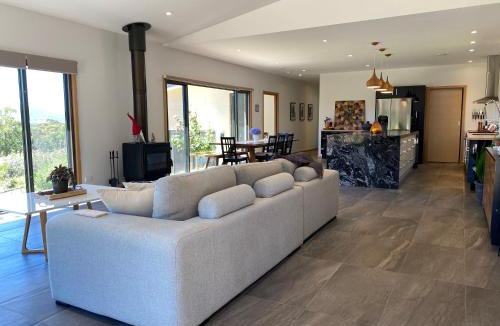 Yarra Junction House | Yarra Valley Country Escape