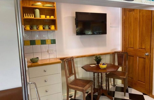 Lilydale House | Yarra Valley Tram Stay