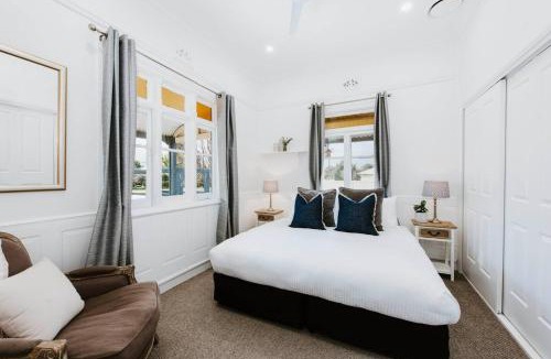 Central Mudgee House | Yarranvale on Gladstone - A Gorgeous Country Abode