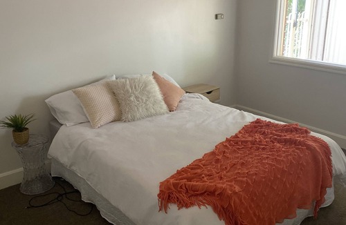 Yarrawonga House | Yarrawonga magic 300 metres from lake, private pool