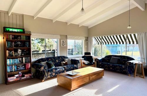 Kinloch House | Yasmin Cottage