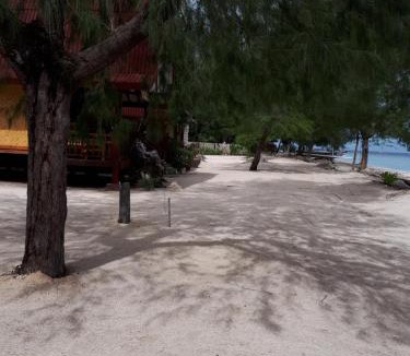 Gili Meno House | Yaya Bungalows Blue Coral