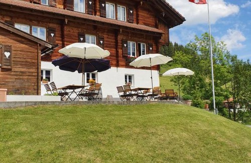 Unteriberg Bed & Breakfast | Ybrig Lodge