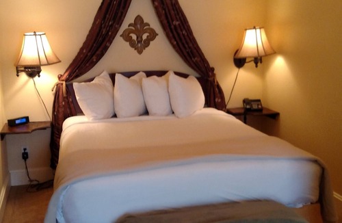 Branson Hotel | Ye Old English Inn