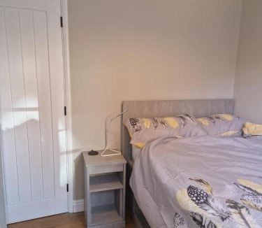 Newbold Coleorton Apartment | Yea Big Wing