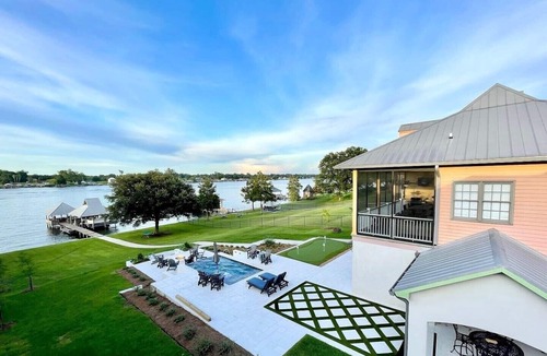 Livonia House | Year Lease Only