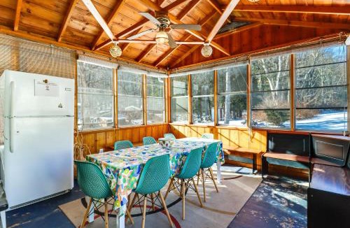 Nicholson House | Year-Round Fun on Lake Sheridan! Home w/Patio