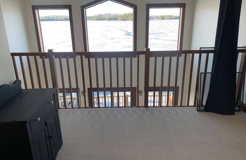 Rainy River District House | Year Round Lakefront