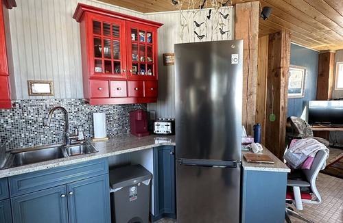 Grand Marais House | Year Round Waterfront Retreat