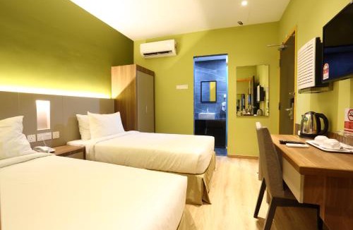 Bandar Baru Permas Jaya Hotel | YEE HOTEL Permas Jaya