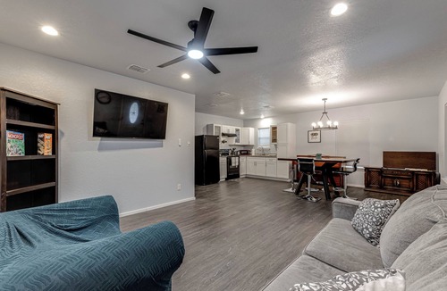 San Antonio House | yeeehaw! Let's Rodeo