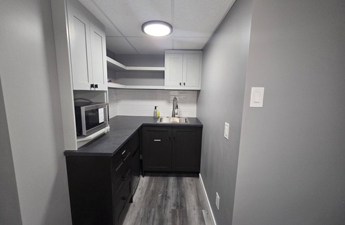 Winnipeg House | Yekky Room 101-Place in Devonshire Park