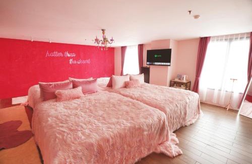 Tangerang Hotel | Yellow Bee Tangerang