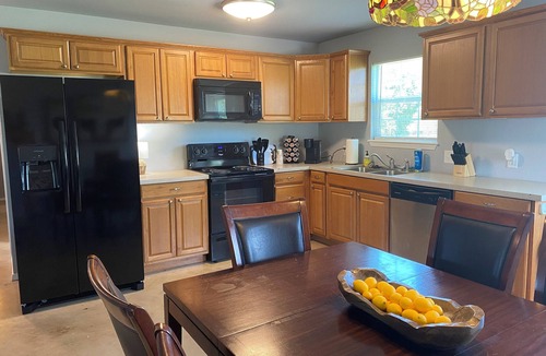 Claremore House | Yellow Country Delight