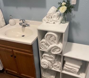 Sherman Hill Apartment | yellow house downtown