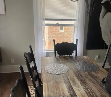 Sherman Hill Apartment | yellow house downtown