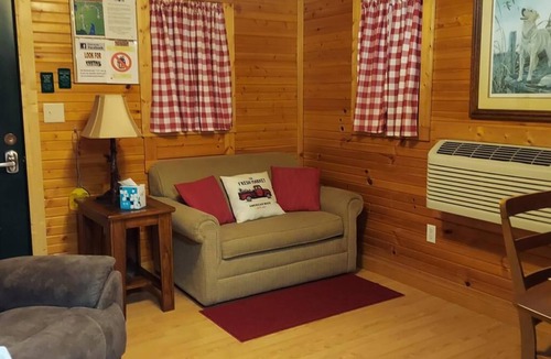 Moravia Cabin | Yellow Lab - Sleeps up to Three Adults