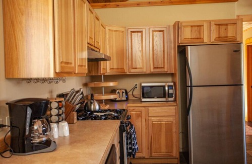 Livingston House | Yellowstone Crest · Yellowstone River frontage