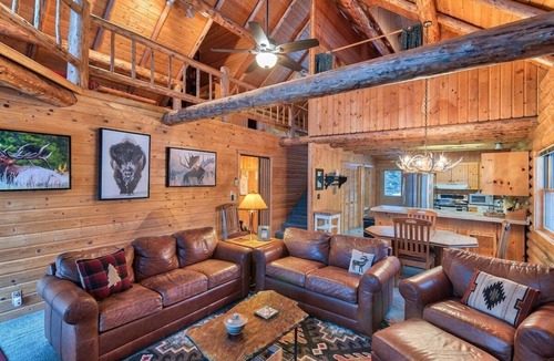Island Park House | Yellowstone Escape - Game Room - Hot Tub- Fire Pit