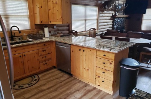 Island Park House | Yellowstone Escape - Game Room - Hot Tub- Fire Pit