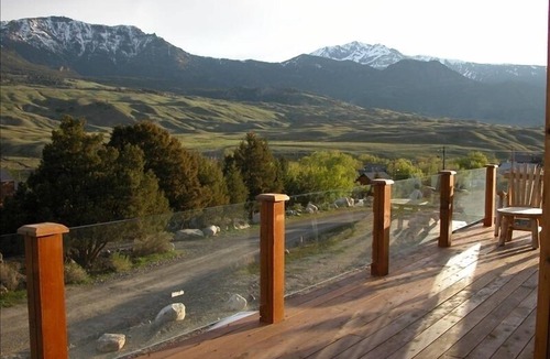 Gardiner House | Yellowstone North Gate House
