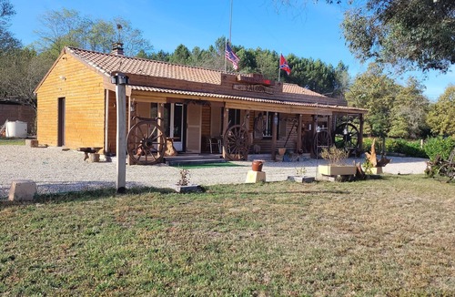 Roaillan House | Yellowstone saloon