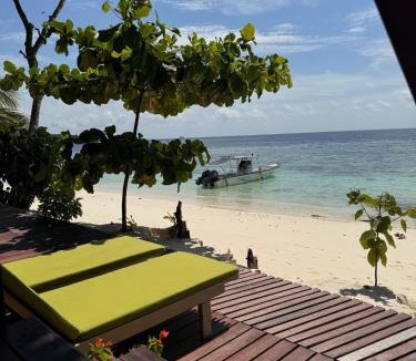 Sawinggrai Resort | Yenatar Resort