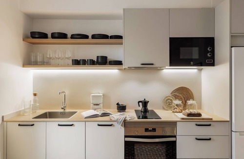 la Vila de Gracia Apartment | Yenda - 2 bedrooms and balcony in Vila de Gràcia