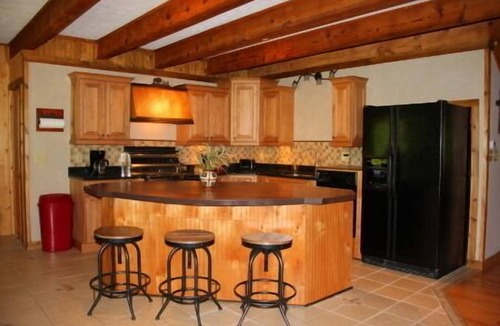 Clyde Cabin | Yes, There Are Mini Donkeys! Peaceful Mountain Cabin Retreat