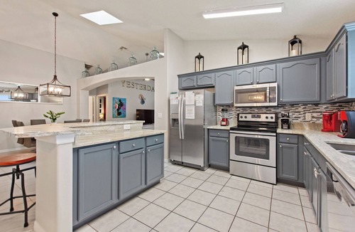 Windsor Palms House | Yesterday Villa, 5BR Luxury Home, South-Facing Pool, 3 Mi to Disney