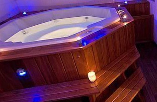 Chateaubernard Hotel | Yeuse