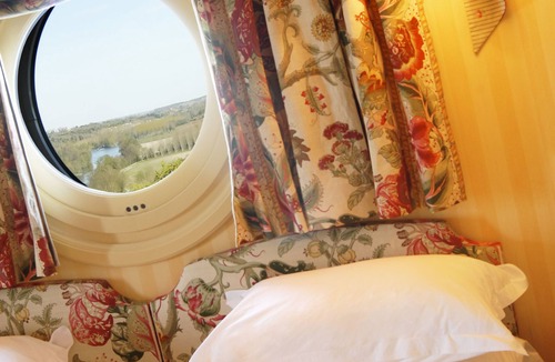 Chateaubernard Hotel | Yeuse