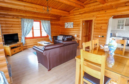 Greetham Cottage | Yew Lodge