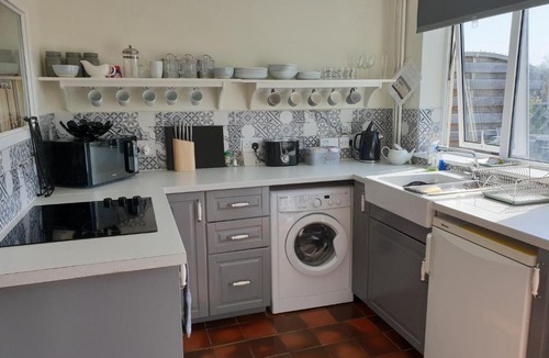 Onneley House | Yew Tree Bungalow, Onneley, Cheshire (Sleeps 4)