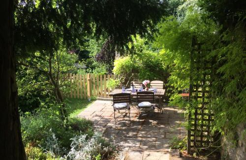 Claverton House | Yew Tree Cottage