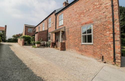 South Ferriby House | Yew Tree Cottage