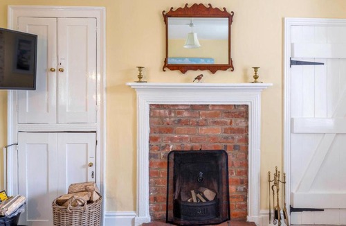 Langham House | Yew Tree Cottages No 9 - UK31485