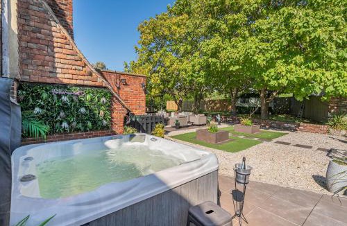 Charing House | Yew Tree Farm