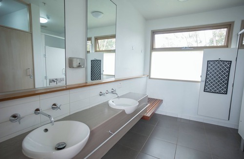 Apollo Bay Hostel | YHA Apollo Bay Eco