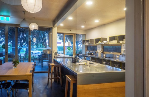 Apollo Bay Hostel | YHA Apollo Bay Eco