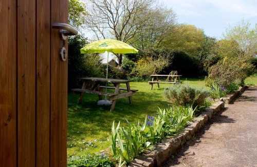 Cheddar Hostel | YHA Cheddar