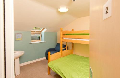 Bethesda Hostel | YHA Idwal Cottage
