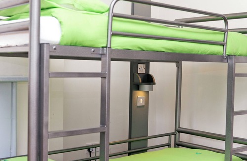 Ilam Hostel | YHA Ilam Hall - Hostel