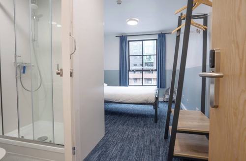 Castlefield Hostel | YHA Manchester - Hostel